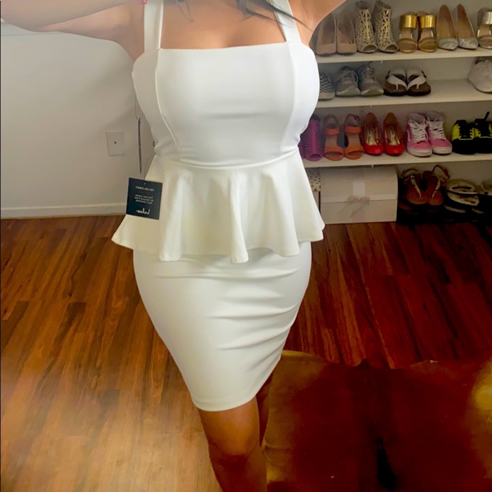 White Lulus dress
